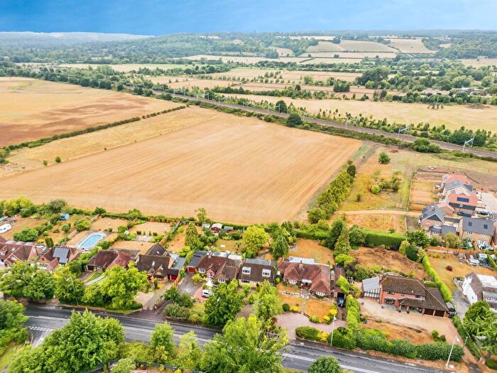 3 Bedroom Detached House For Sale In Purley Rise, Purley On Thames, Reading, RG8