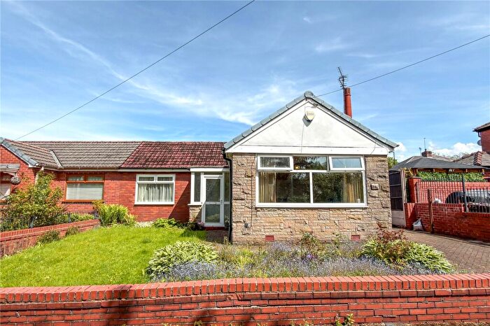 2 Bedroom Semi-Detached Bungalow For Sale In Park Avenue, Failsworth, Manchester, Greater Manchester, M35