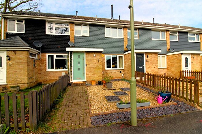 3 Bedroom Terraced House For Sale In Kingston Gardens, Fareham, Hampshire, PO15