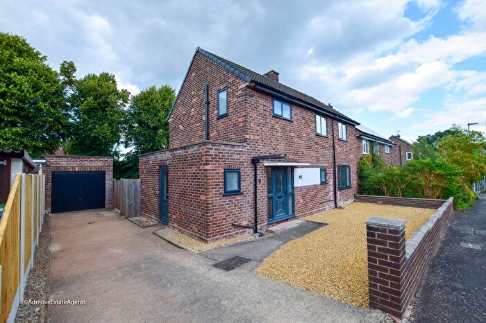 3 Bedroom Property To Rent In Hinton Crescent, Appleton, WA4