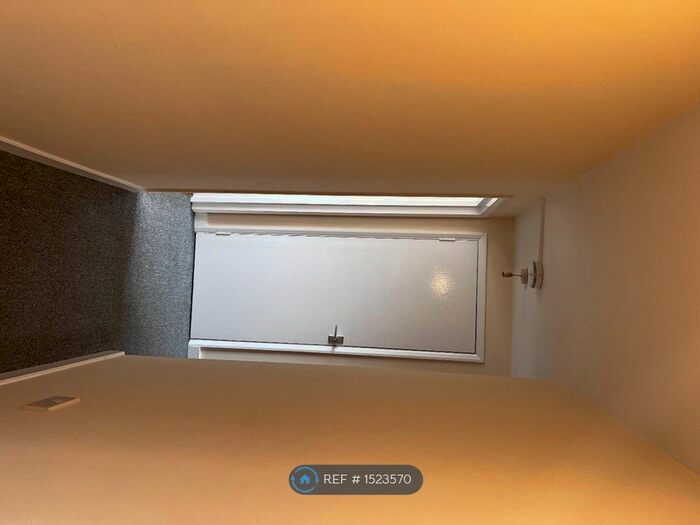 Studio To Rent In Hertford Road, Enfield, EN3