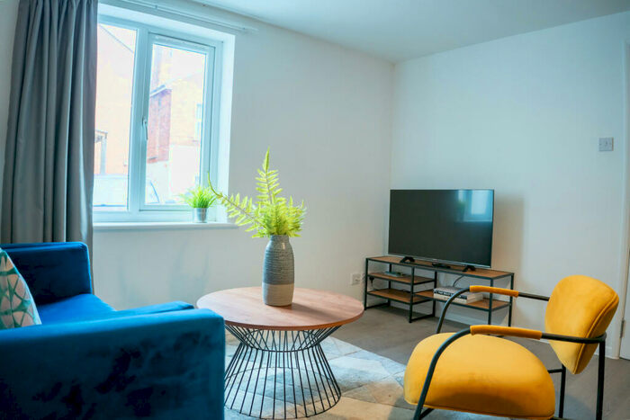 7 Bedroom Terraced House To Rent In , Gascoyne Street, &#;Manchester, M14