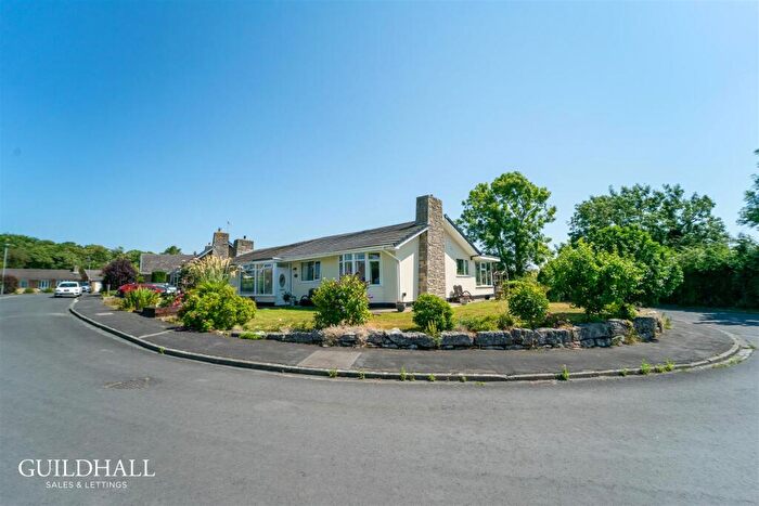 2 Bedroom Semi-Detached Bungalow For Sale In Woodlands Drive, Warton, Preston, PR4