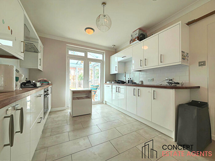 4 Bedroom Terraced House To Rent In Manship Road, Mitcham, CR4