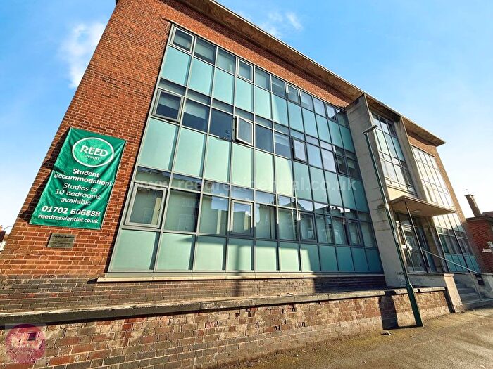 4 Bedroom Flat To Rent In Arthur Avenue, Nottingham, NG7