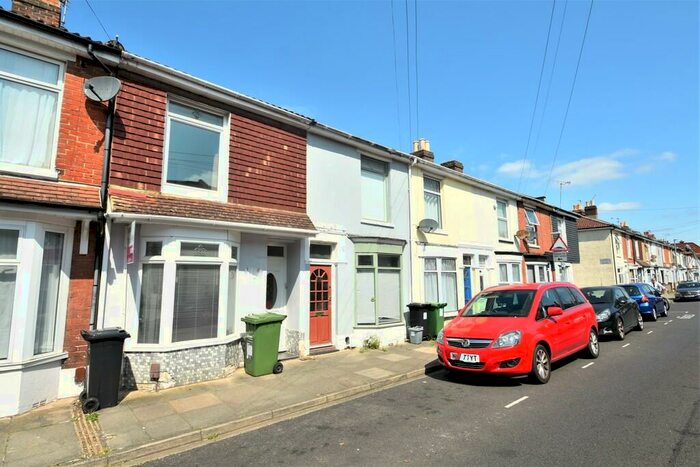 3 Bedroom Terraced House To Rent In Talbot Road, Southsea, PO4