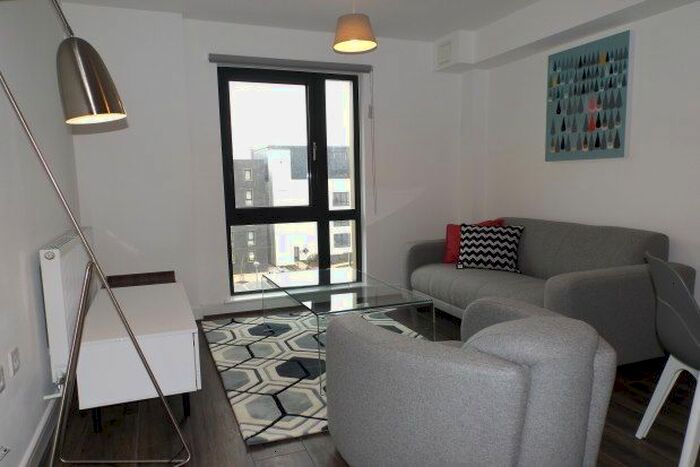 2 Bedroom Flat To Rent In Fabrick Square, Birmingham, B12