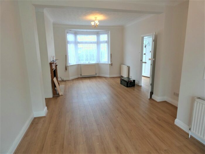 3 Bedroom Terraced House To Rent In Flanders Road, London, E6