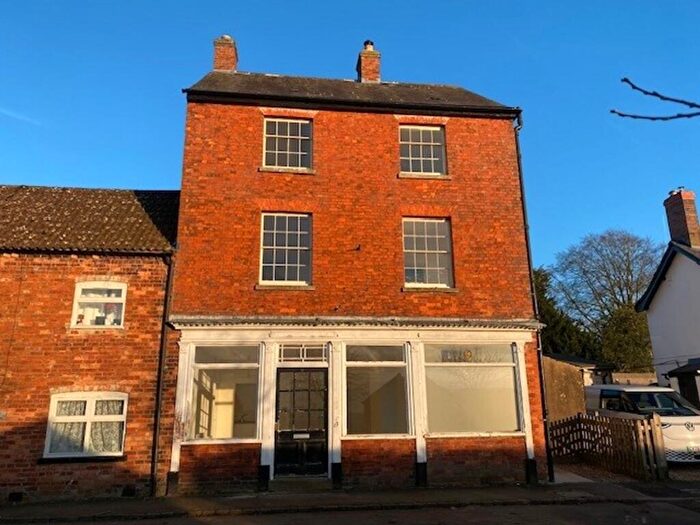 2 Bedroom Apartment To Rent In Back Street, Buckminster, NG33