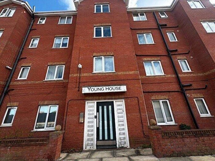 2 Bedroom Flat For Sale In Vauxhall Road, Liverpool, L5
