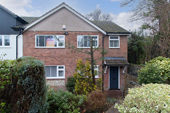 4 Bedroom Semi-Detached House For Sale In Lanthorne Road, Broadstairs, CT10