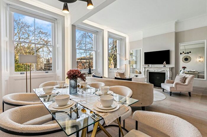 2 Bedroom Flat To Rent In Stanhope Gardens, Queens Gate, SW7