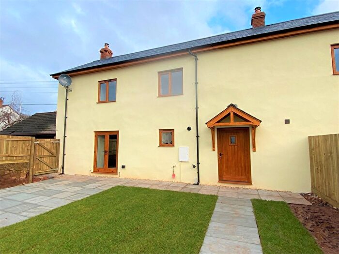 3 Bedroom Semi Detached House To Rent In Tithe Meadow, Fitzhead, TA4