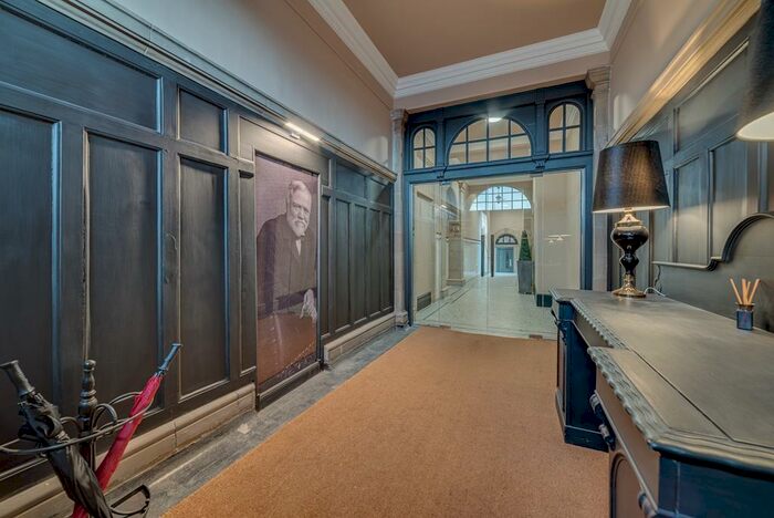 2 Bedroom Flat To Rent In Carnegie Drive, Dunfermline, Fife, KY12