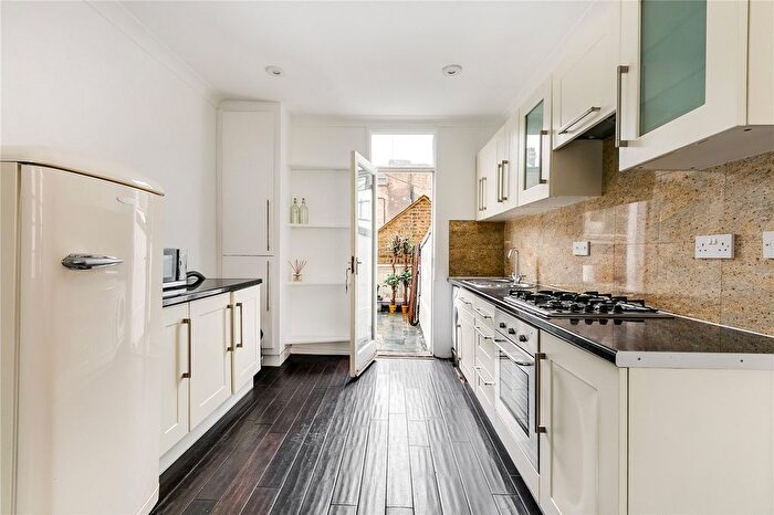 2 Bedroom Terraced House To Rent In Harcourt Street, London, W1H