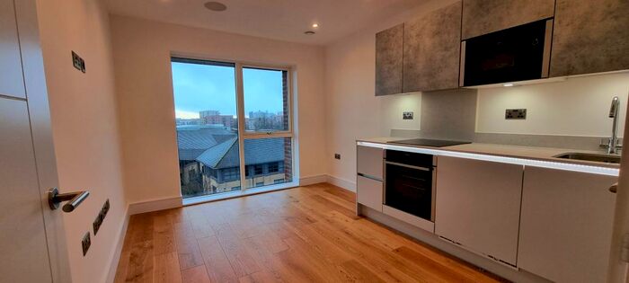 1 Bedroom Apartment To Rent In Bridge Road East, Welwyn Garden City, AL7