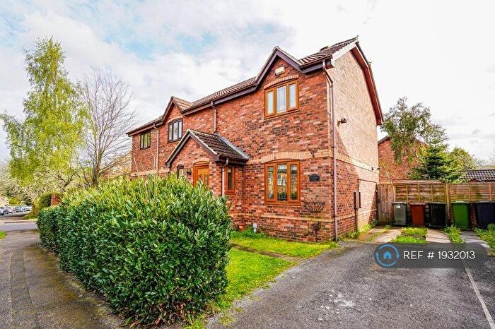 2 Bedroom Semi-Detached House To Rent In Nepshaw Lane, Morley, Leeds, LS27