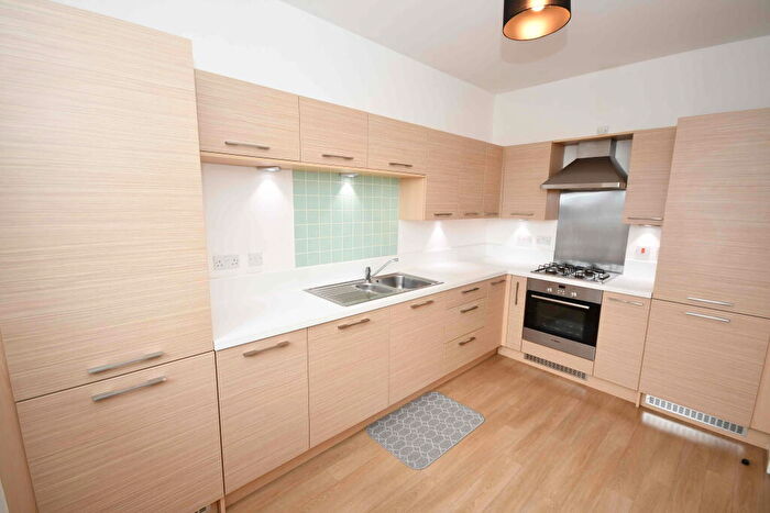 2 Bedroom Flat To Rent In Holm Farm Road, Inverness, IV2