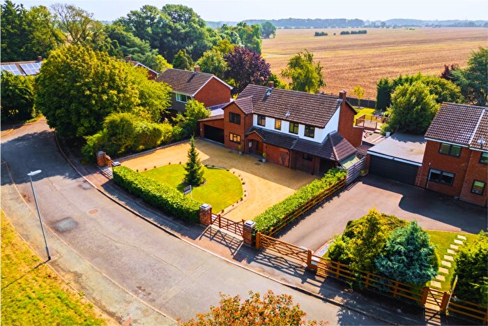 4 Bedroom Detached House For Sale In High Street, Yelling, St. Neots, Cambridgeshire, PE19