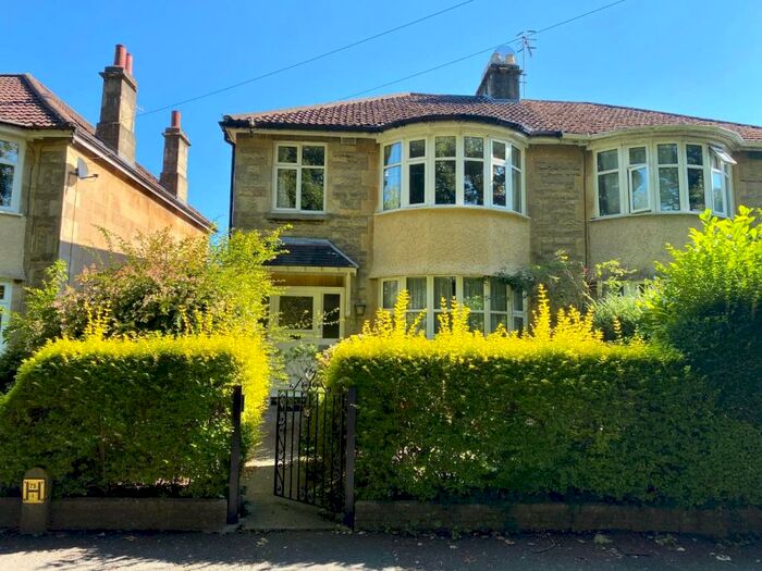 3 Bedroom House To Rent In Henrietta Gardens, BA2