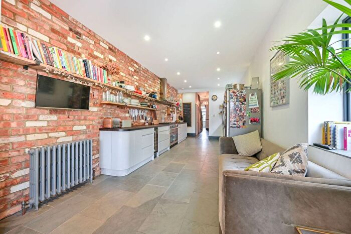 5 Bedroom Semi-detached House For Sale In Chambers Lane, Willesden Green, London, NW10