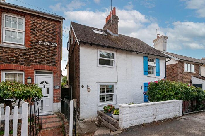 3 Bedroom Semi-Detached House For Sale In Copse Road, Redhill, RH1