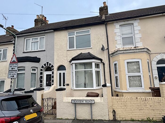 1 Bedroom Terraced House To Rent In Seaview Road, Gillingham, ME7