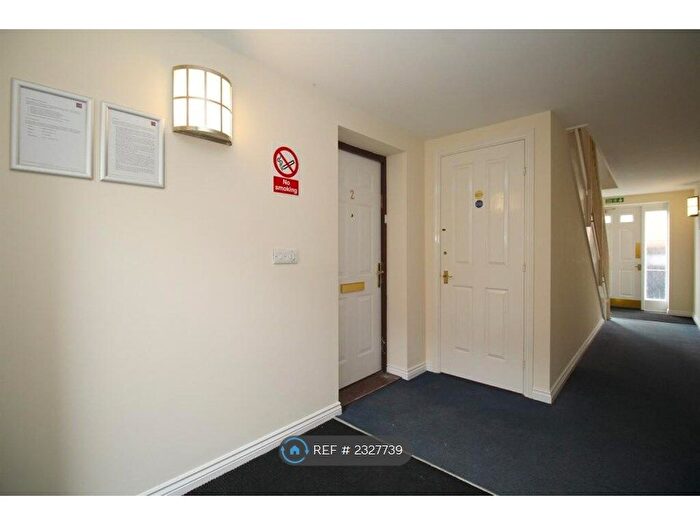 2 Bedroom Flat To Rent In Bradgate Close, Sileby, Loughborough, LE12