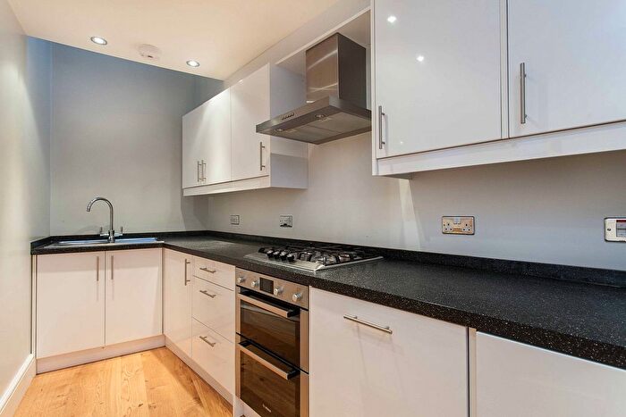 1 Bedroom Flat To Rent In Manchester Street, Marylebone, London, W1U