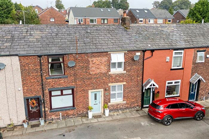 2 Bedroom Terraced House For Sale In Bentmeadows, Rochdale, OL12