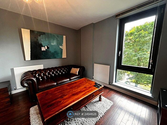 1 Bedroom Flat To Rent In Palmers Road, London, E2