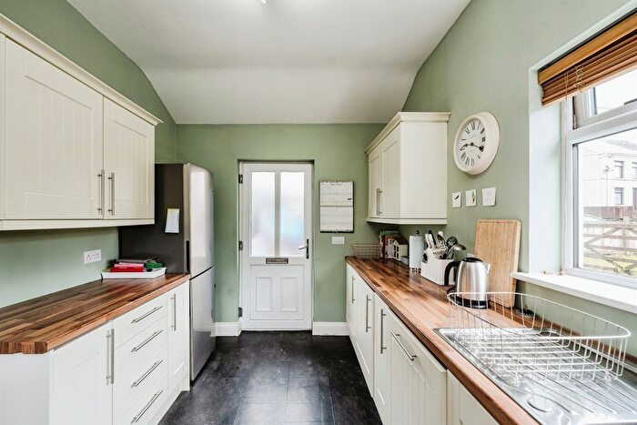 3 Bedroom Detached House For Sale In Heol Tawe, Abercrave, Swansea, SA9