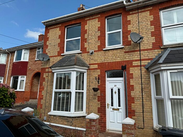 2 Bedroom Property To Rent In George Street, Taunton, TA2