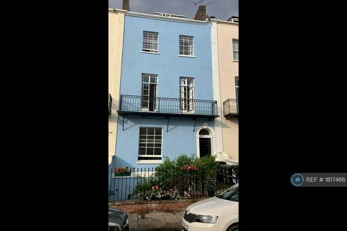 1 Bedroom Flat To Rent In Frederick Place, Bristol, BS8