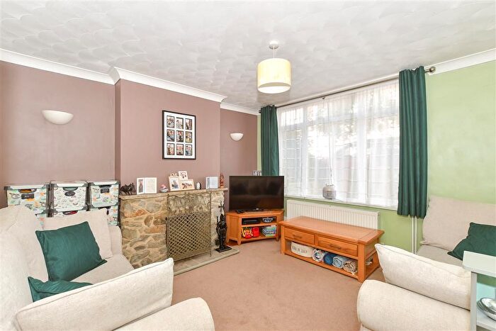 2 Bedroom Semi-Detached House For Sale In Victoria Road, Crowborough, East Sussex, TN6