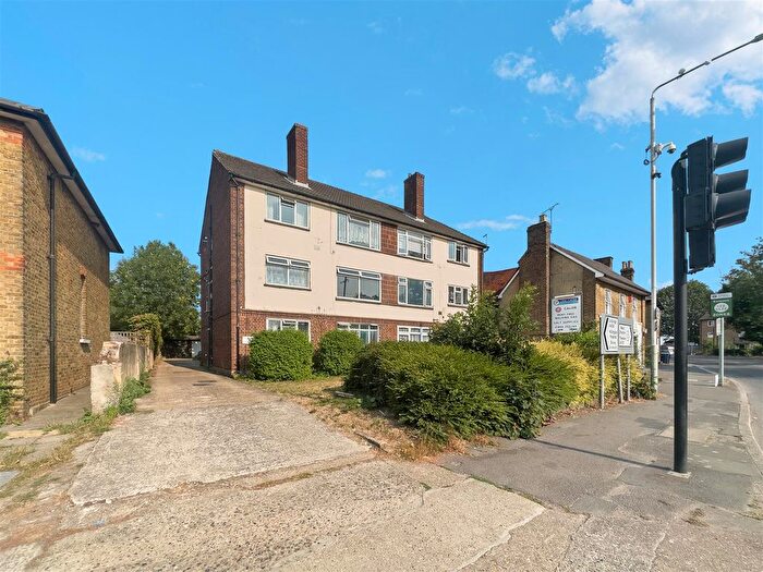 2 Bedroom Property For Sale In High Street, Cowley, Uxbridge, UB8