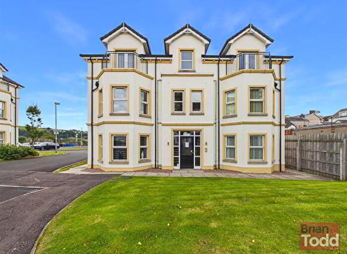 2 Bedroom Apartments For Sale In Corran Mews, Larne, BT40