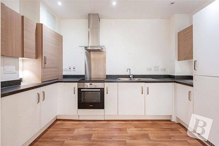 1 Bedroom Flat For Sale In Onslow Court, Royal Anglian Way, Dagenham, RM8