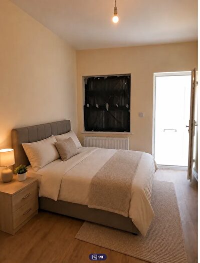Studio To Rent In Wanstead Park Road, Ilford, IG1