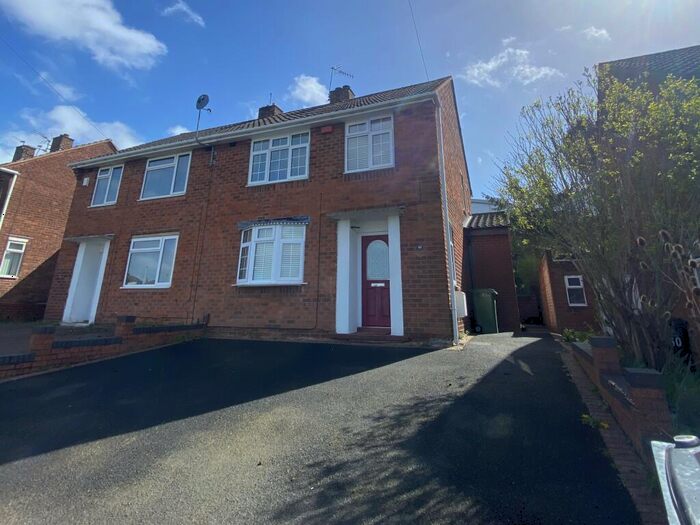 3 Bedroom House To Rent In Orchard Street, Brierley Hill, DY5