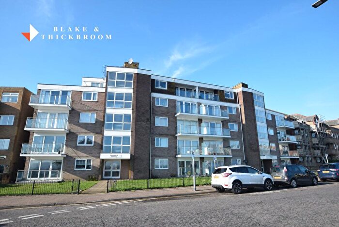 2 Bedroom Penthouse For Sale In Mansfield Towers, Marine Parade East, Clacton-on-Sea, CO15