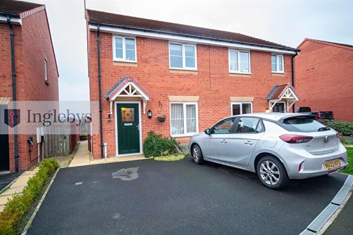 3 Bedroom Semi Detached House For Sale In Crosthwaite Gardens, Skelton-In-Cleveland, TS12