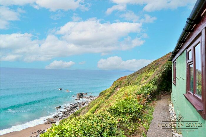 1 Bedroom Bungalow For Sale In Treninnow Cliff, Millbrook, Torpoint, Cornwall, PL10