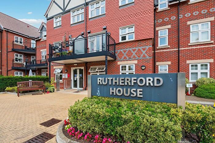 1 Bedroom Property For Sale In Marple Lane, Chalfont St Peter, Gerrards Cross, SL9