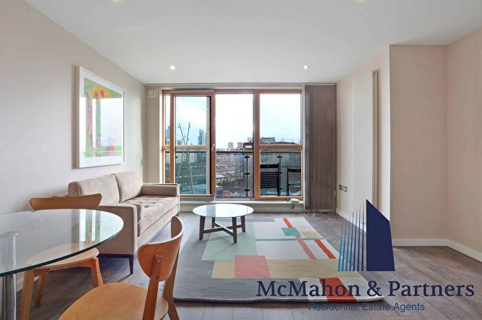 2 Bedroom Flat To Rent In Borough Road, London, SE1