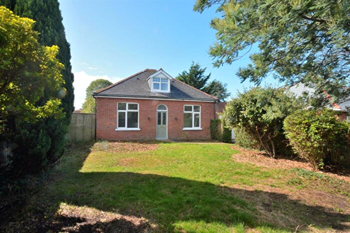 4 Bedroom House For Sale In Nodes Road, Cowes, PO31
