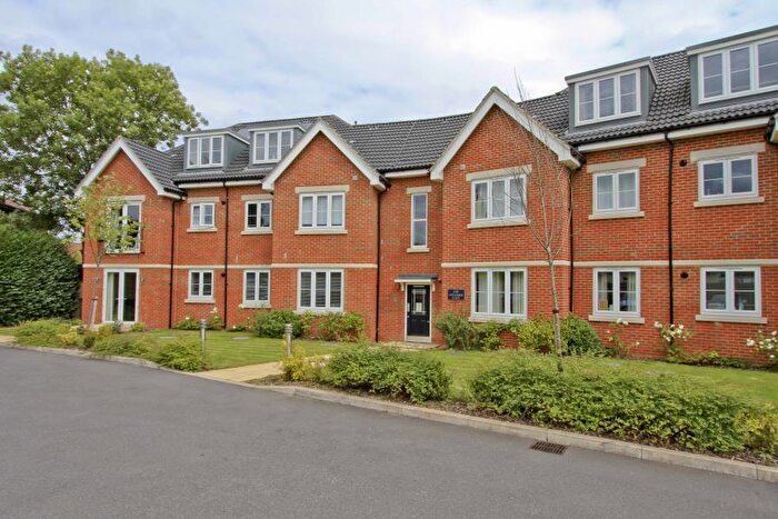2 Bedroom Apartment To Rent In September Place, Headstone Lane, Harrow, HA2