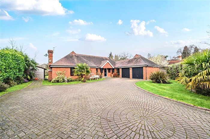 4 Bedroom Bungalow For Sale In Rickford, Worplesdon, GU3