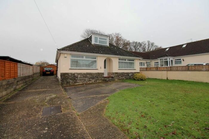 4 Bedroom Detached Bungalow To Rent In Almer Road, Poole, BH15