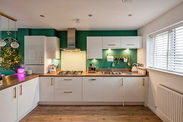 3 Bedroom Semi-Detached House For Sale In Woodlark Walk, Goldthorpe, Rotherham, S63